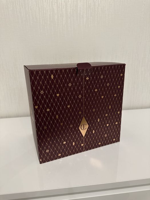 Бокс шкатулка от адвент календаря Charlotte Tilbury