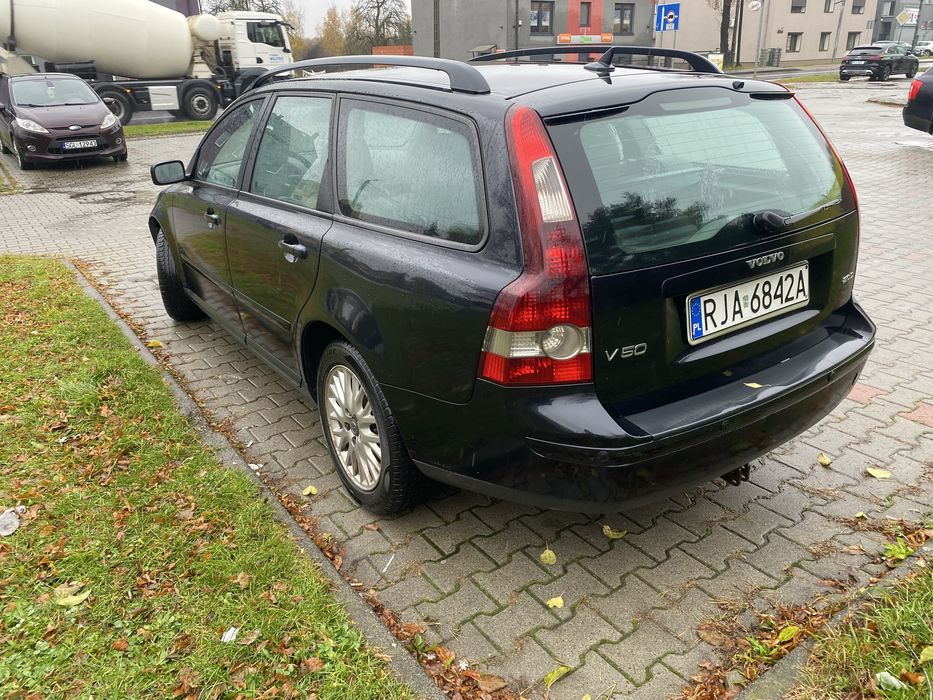 Volvo v50 2.0d 136KM