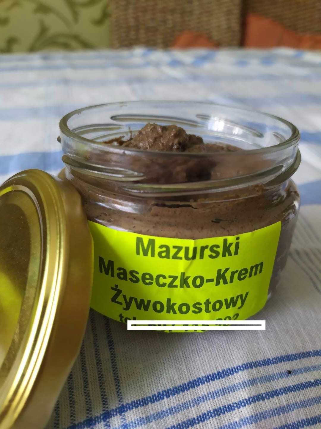 Mazurska Kremo-Maseczka z Żywokostu nawilża wygładza skórę, regeneruje