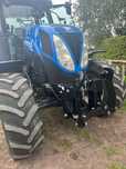Przedni podnosnik tuz New holland