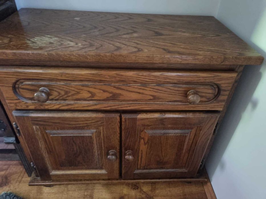 Sprzedqm Komodę dębowa