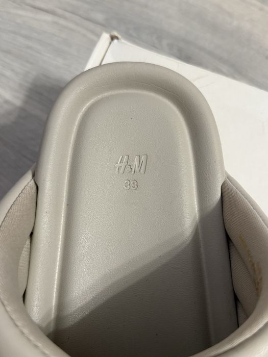 Шльопанці H&M 38 розмір