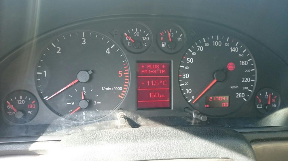 Wyświetlacz Fis audi a4 b5 audi a6 c5 VDO , audi a3 VDO ,passat, golf