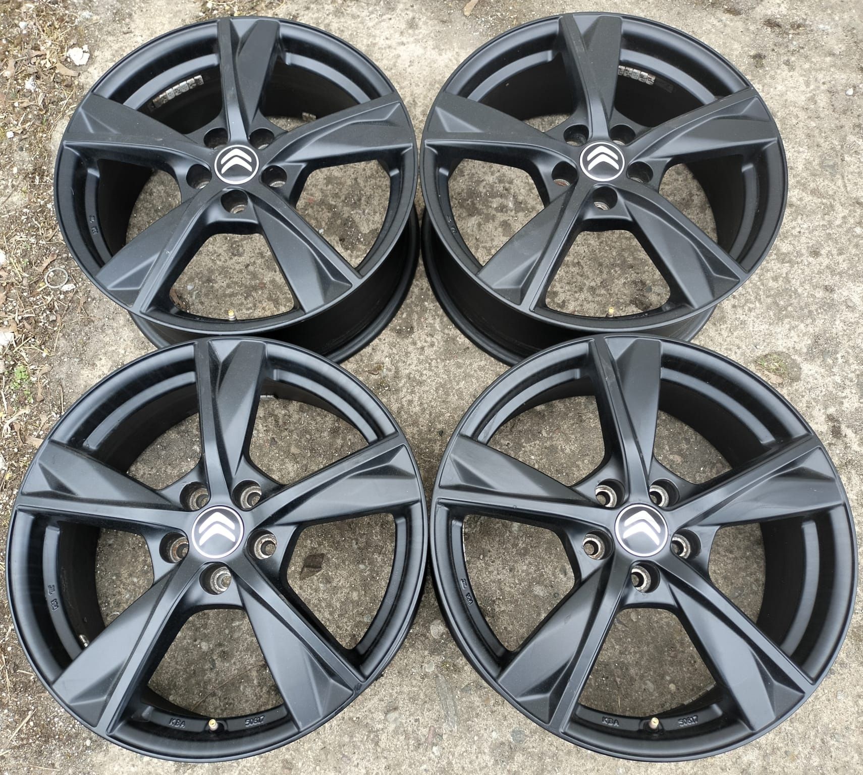 Felgi aluminiowe 5008 Peugeot 508  Citroen C5 C6 7,5x18 ET49 5x108