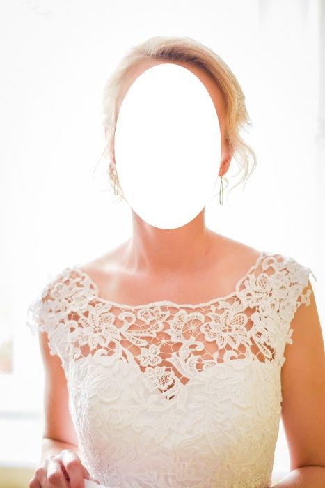 Suknia ślubna SAHARA w komplecie z welonem