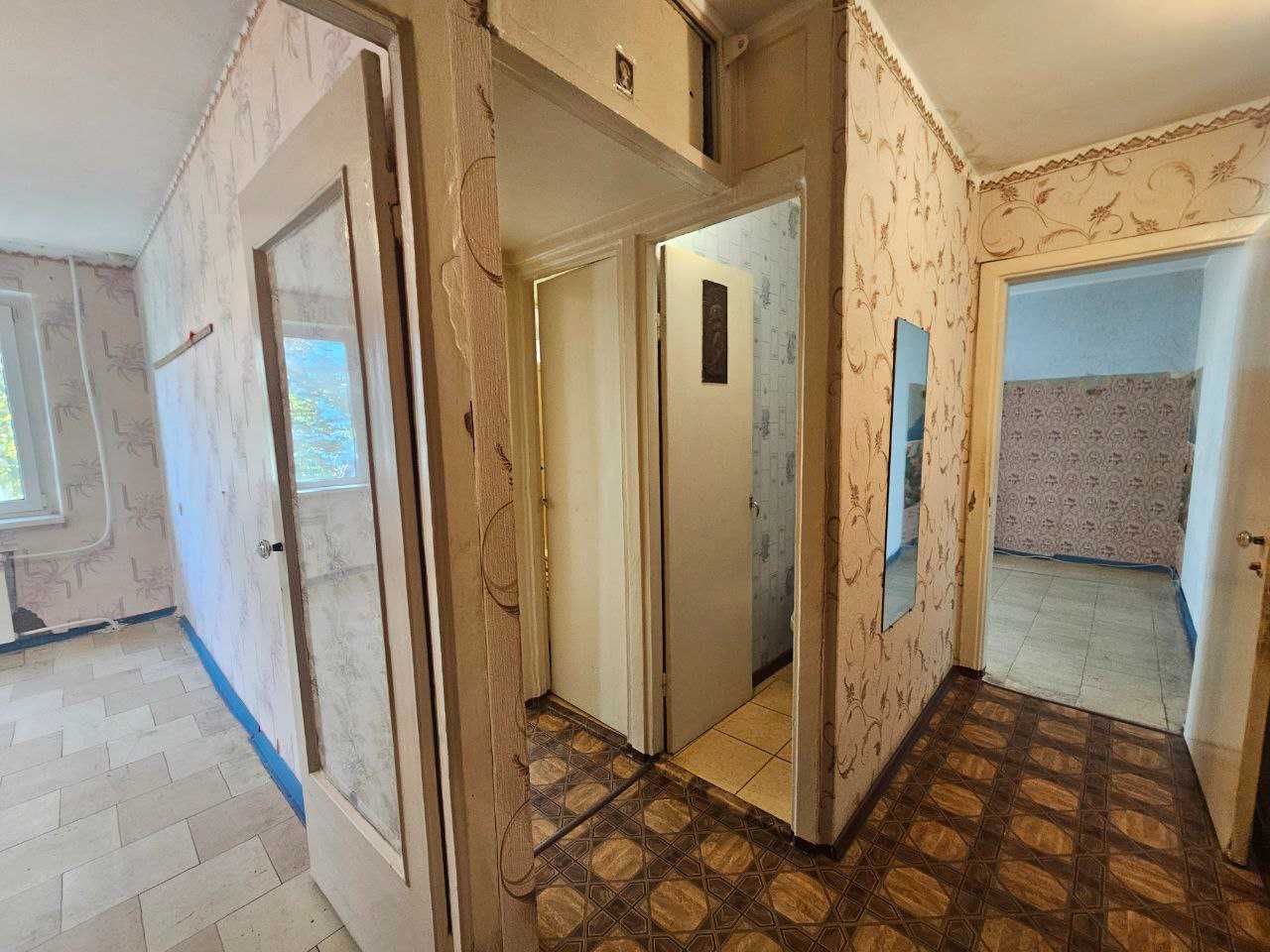 Продается двухкомнатная квартира на Дзержинке, ул. Бызова (бывш.Якира)