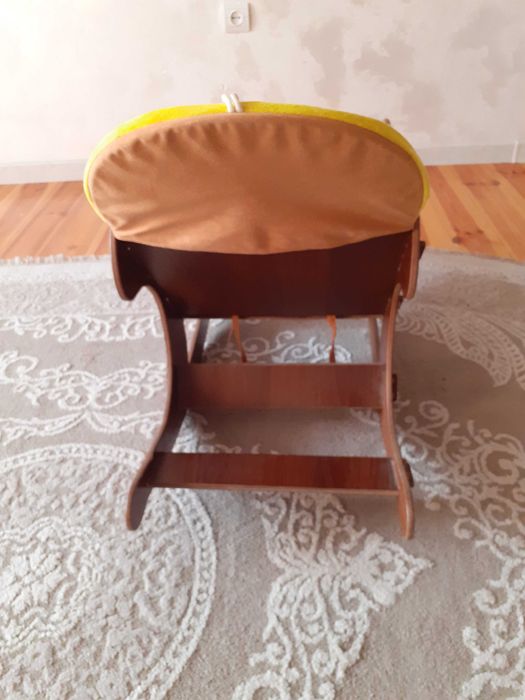 Крісло качалка,  крісло гойдалка,  стул качалка Шубка Боб