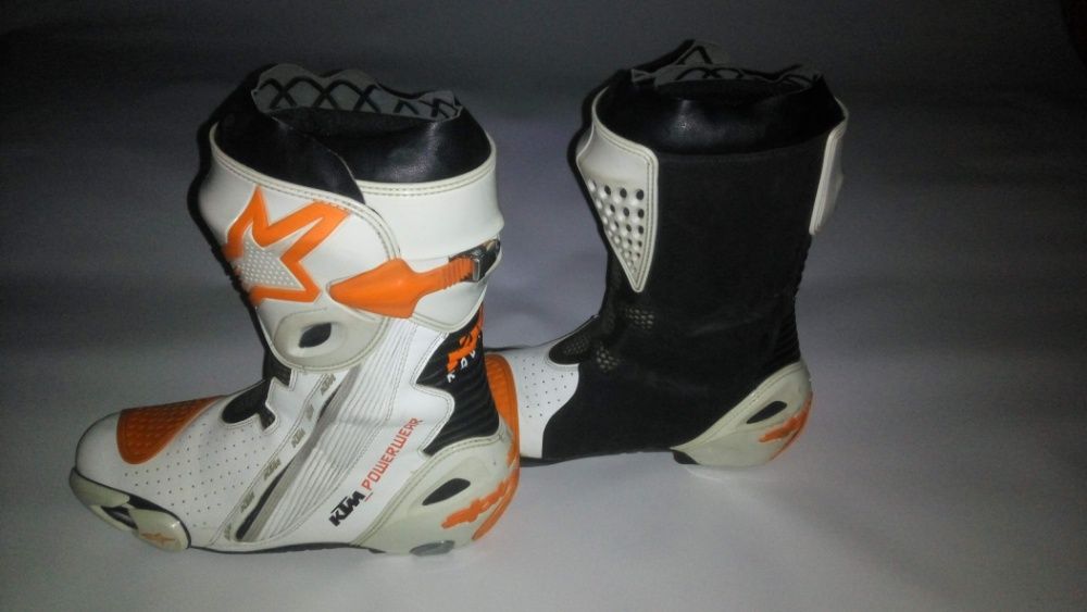 Мотоботинки Alpinestars Supertech R KTM PowerWear Мотоботы