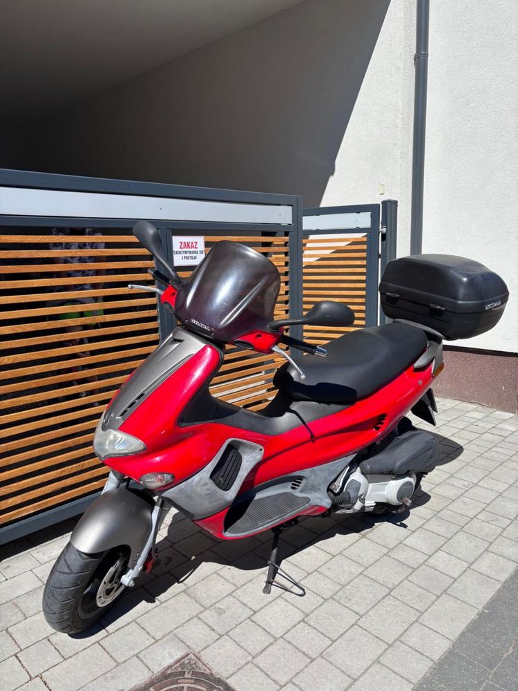 Gilera Runner 125cm3 stan B. dobry 2003r.