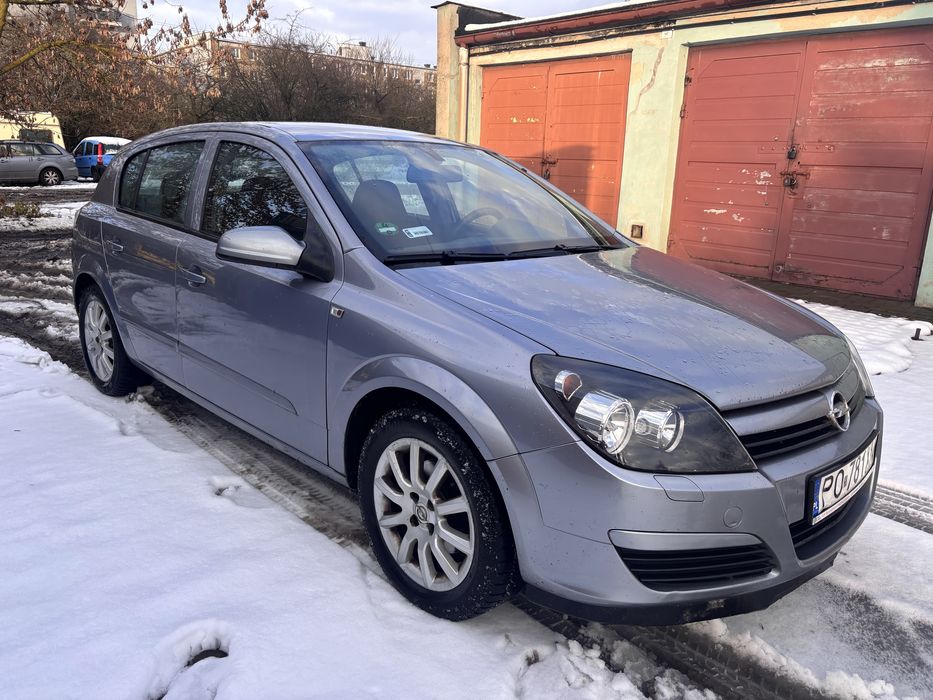 Opel Astra H 1.4 beznyna 90km 2004r 5d klima- alu- bez rdzy