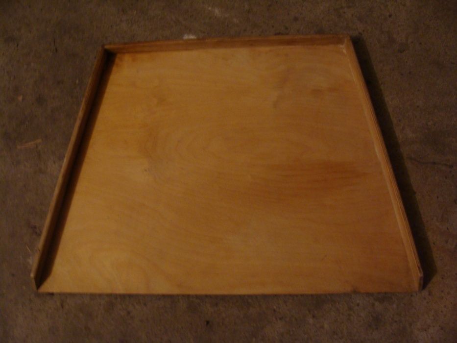 Stolnica zabytkowa drewniana wysyłka szer. 65 cm dł 45 cm prl