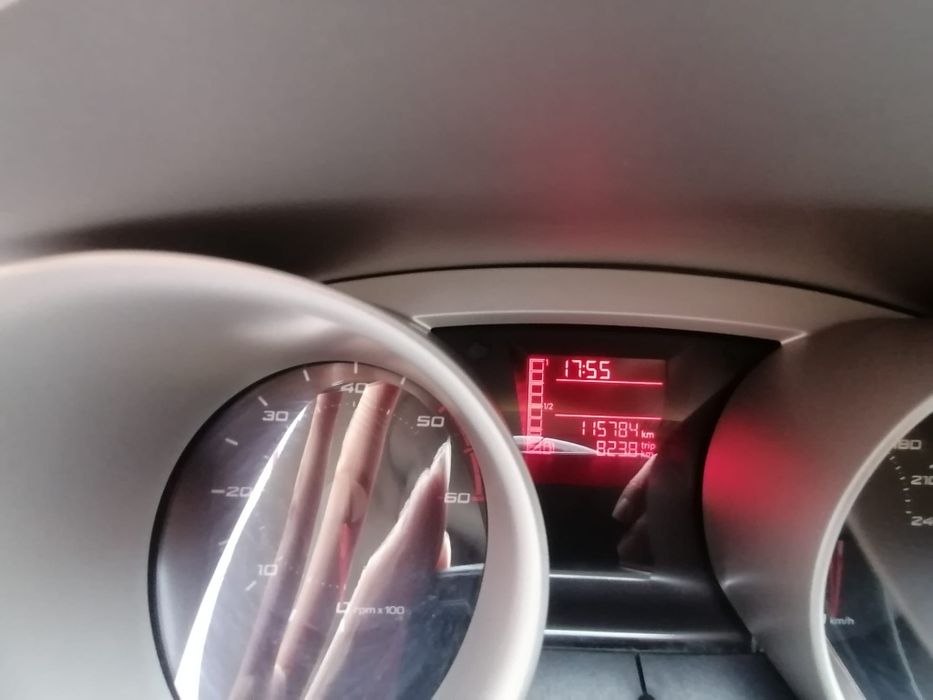 SEAT Ibiza 1.6 TDI único dono impecável