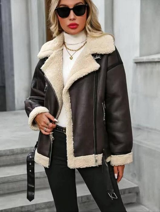 Косуха. Шкіряна куртка. Дубльонка.