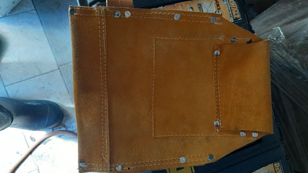 Pas narzędziowy monterski sakwa