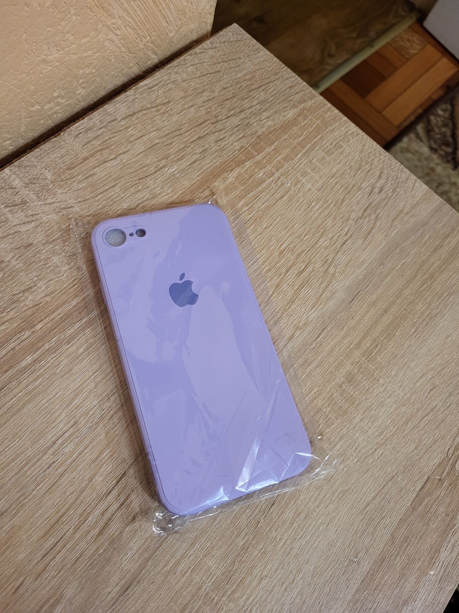 Продам чехол на iphone 7,8