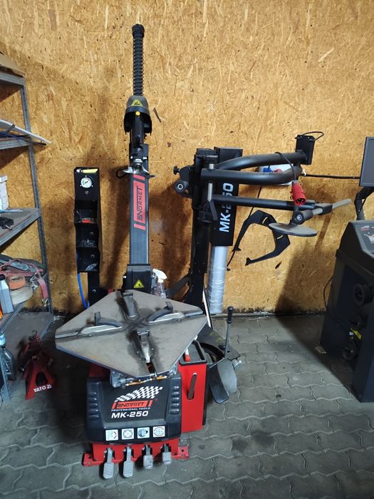 Montażownica wyważarka NORMET