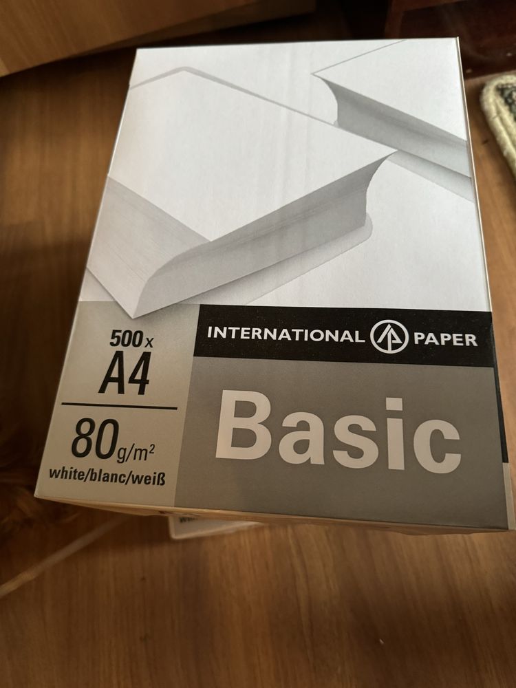Продам бумагу Basic A4
