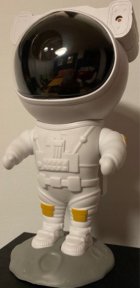 Projektor Gwiazd Astronauta Lampka Nocna Dla Dzieci + Pilot