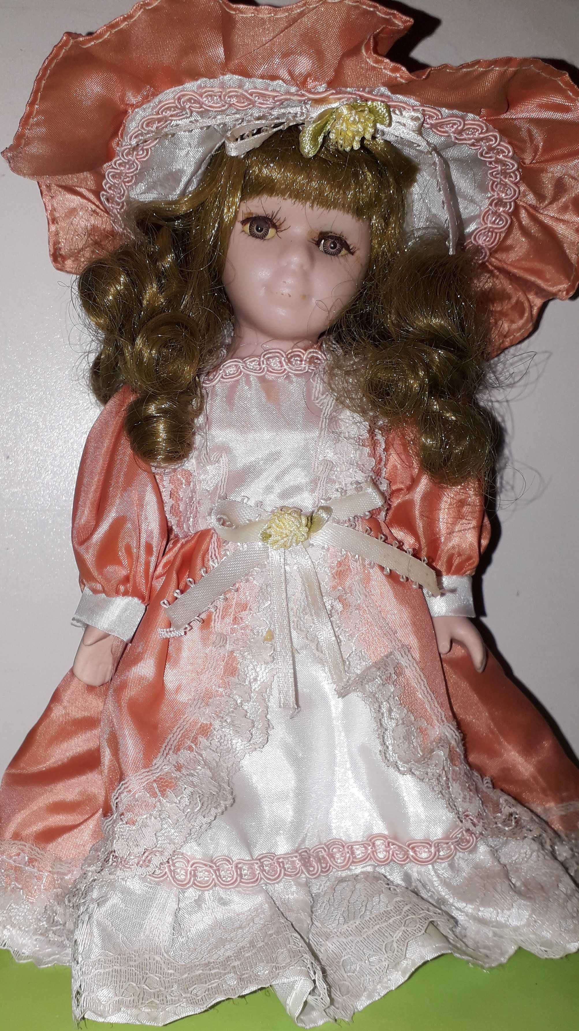 Интерьерная кукла фарфоровая Porcelain doll 22см