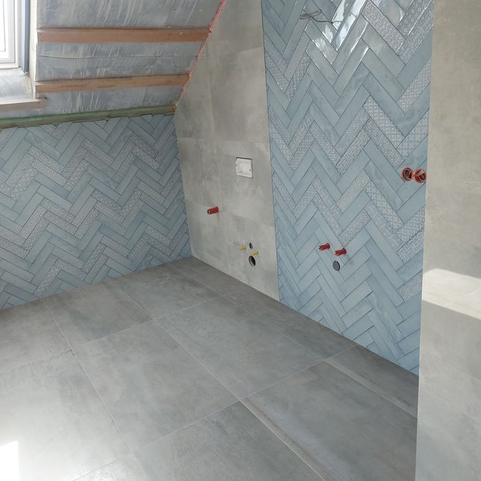 Ремонт: укладка плитки, шпалери, малярські роботи і все що потрібно