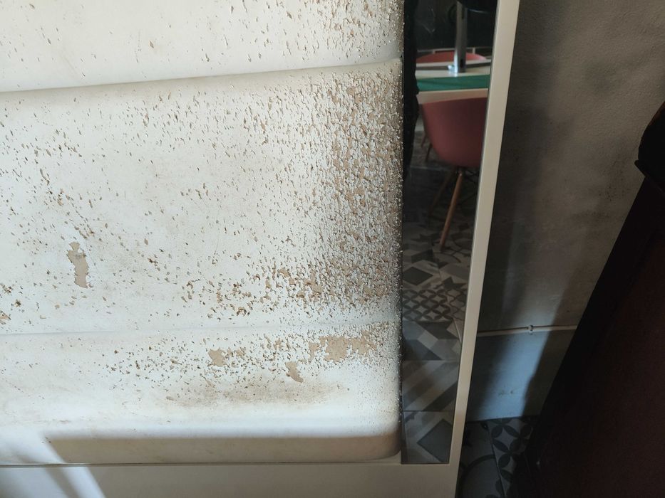 Cabeceira de cama casal e mesas cabeceira