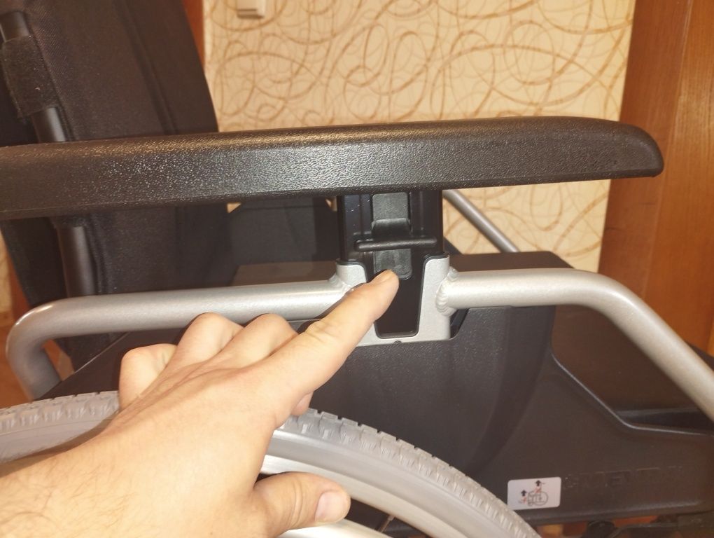 новое инвалидная коляска,инвалидное кресло,інвалідний візок,інвалідне