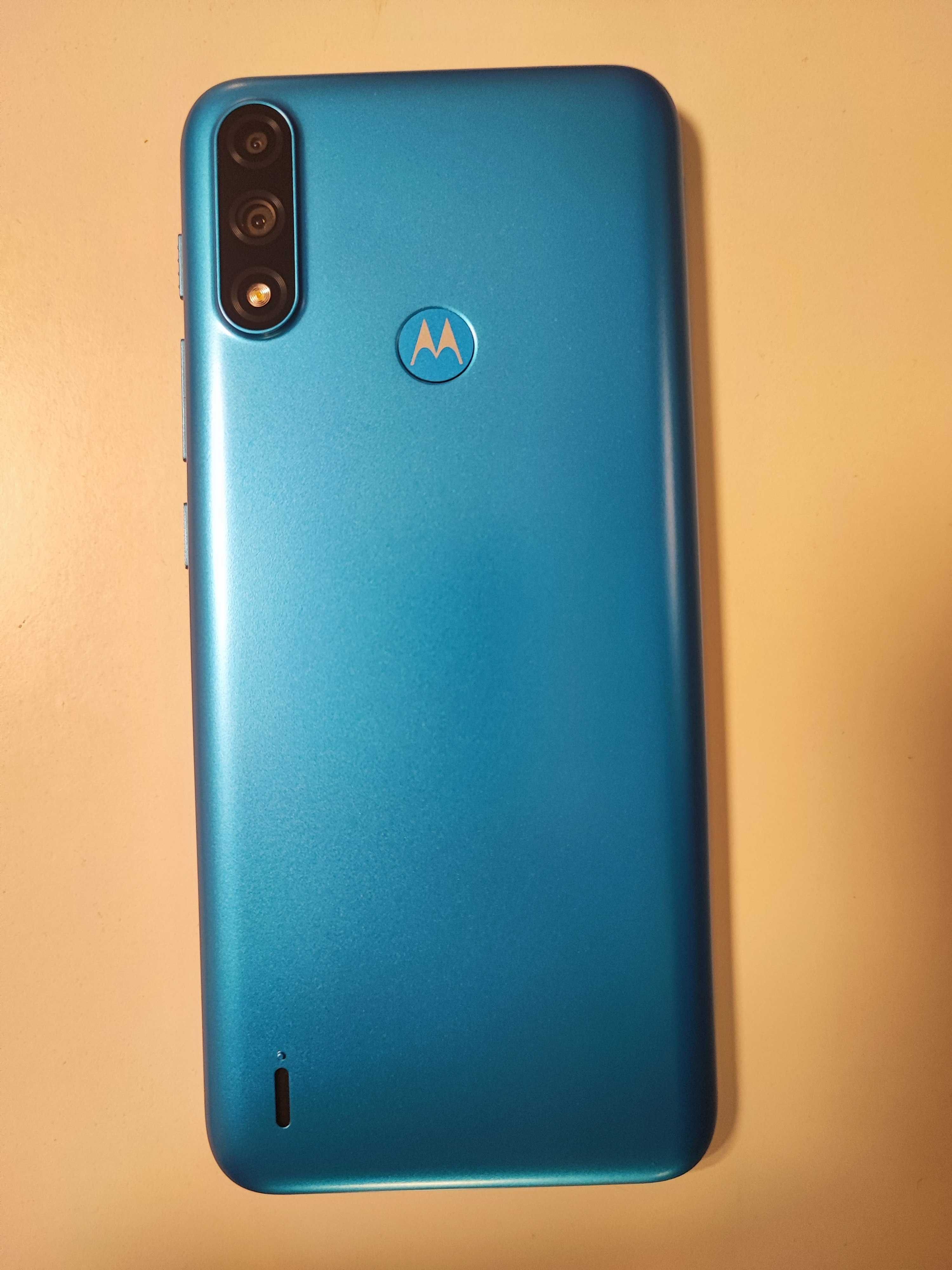 Motorola E7 Power 4/64GB Tahiti Blue 5000 mAh IP52 новый комплект