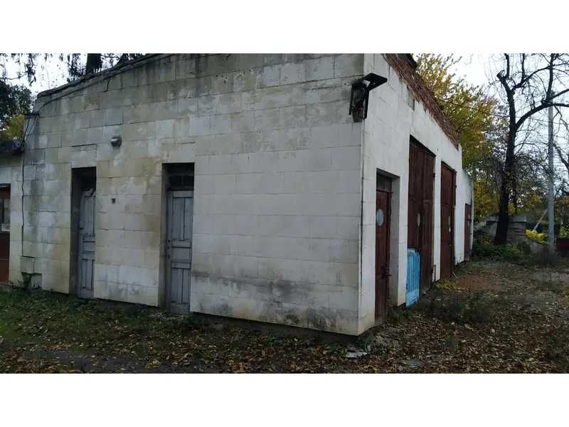 ПРОДАЖ - Група будівель, загальною площею 215,7 кв.м. м. Знам’янка