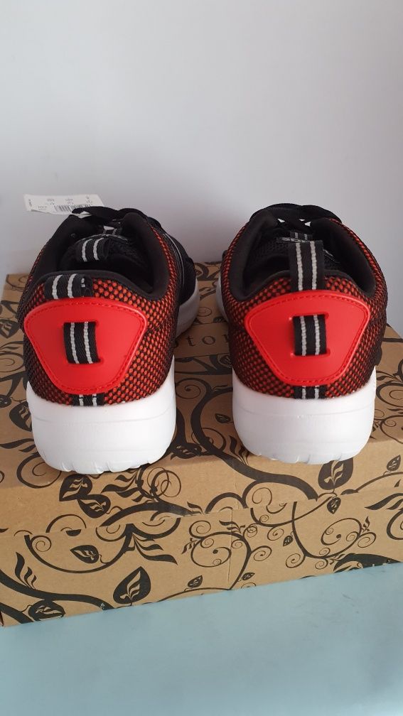 Buty nowe sportowe Adidas CF Lite Racer Rozmiar 41 1/3.  Wkładka 26 cm