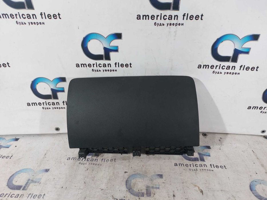 Audi Q7 10-15 Перчаточный ящик бардачок / Ауди Ку7