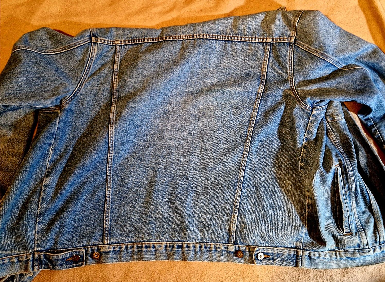 Casaco de ganga 3xl n 52-56 azul claro s/novo uso raramente 
Apenas 7