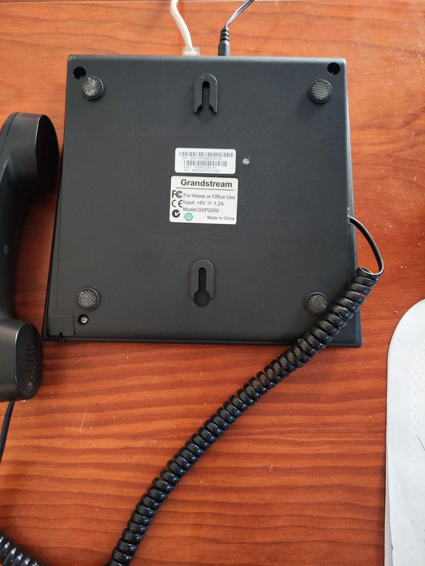 Telefone VoIP de Secretária GrandStream GXP2000