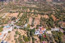 Terreno Exclusivo em Salir: O Seu Refúgio Rural com Potencial Ilimitad