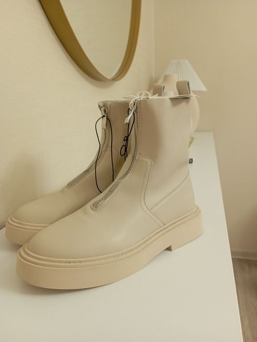 Челсі , сапоги Reserved шкіра.