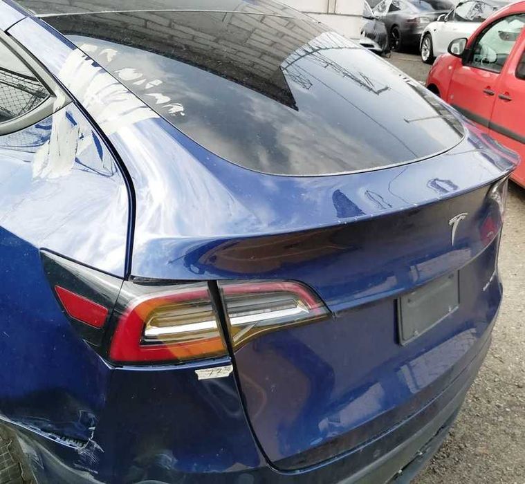 Tesla Model Y ляда кришка багажника рест дорест