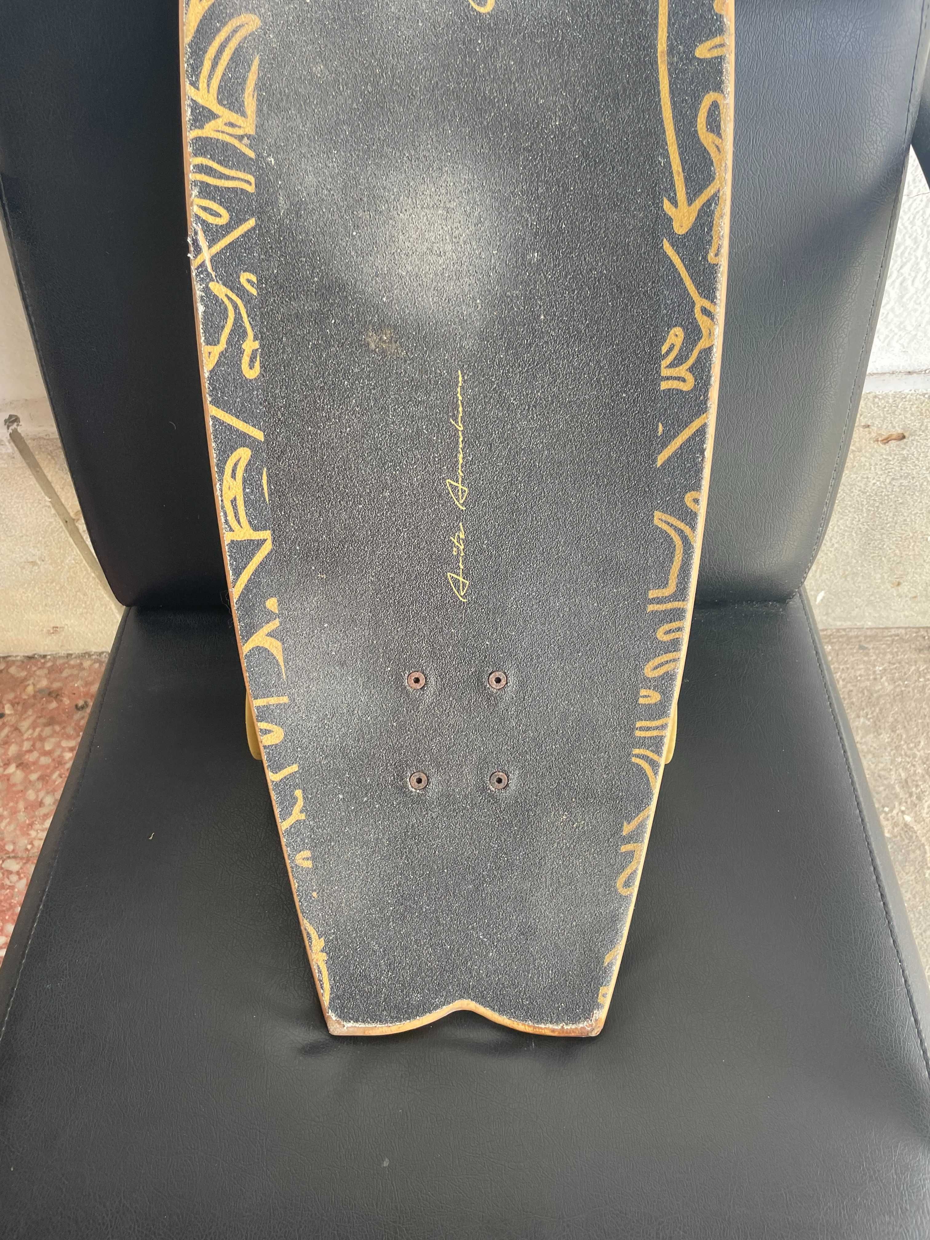 Surfskate Yow Aritz Aranburu 32" (c/ pouco uso)