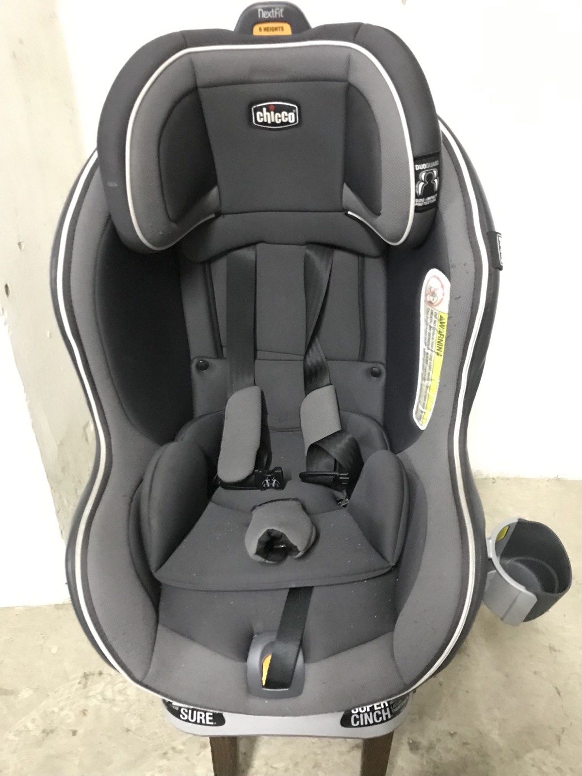 Автокрісло Chicco NextFit Zip