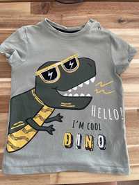 T-shirt z dinozaurem