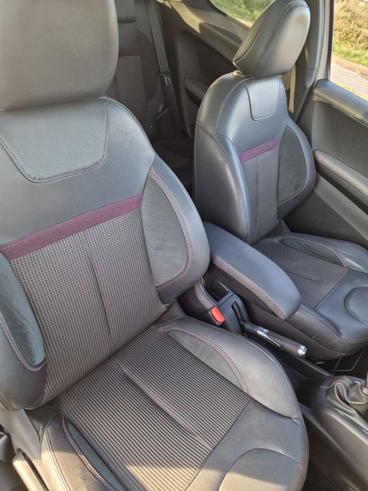 Peugeot 208 1.6 Hdi XY ( kit gti )