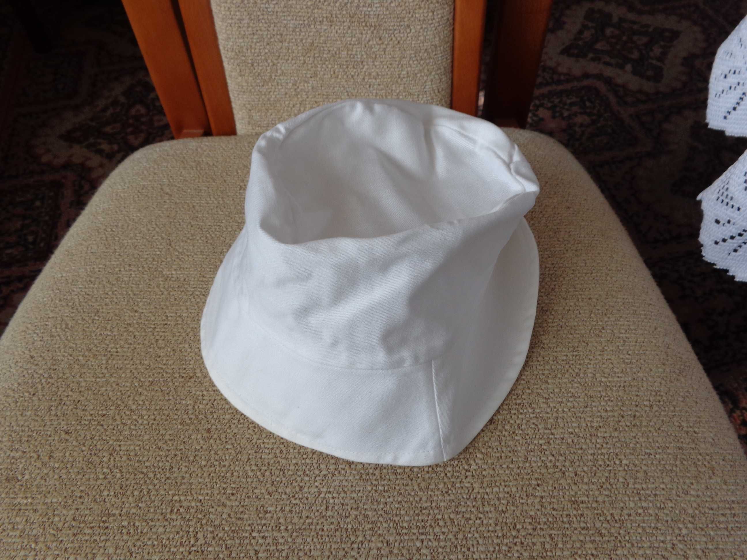 kapelusze bawełniane białe 55cm.
