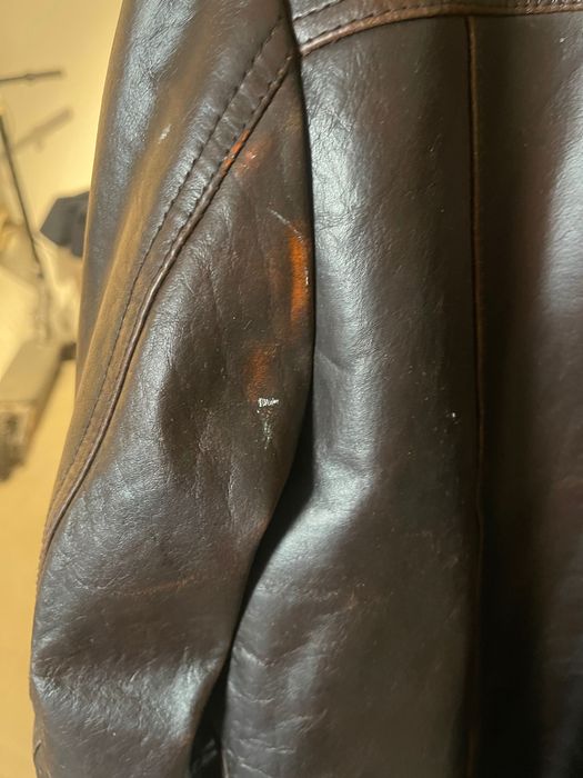 blusão de cabedal de qualidade, solo 8€