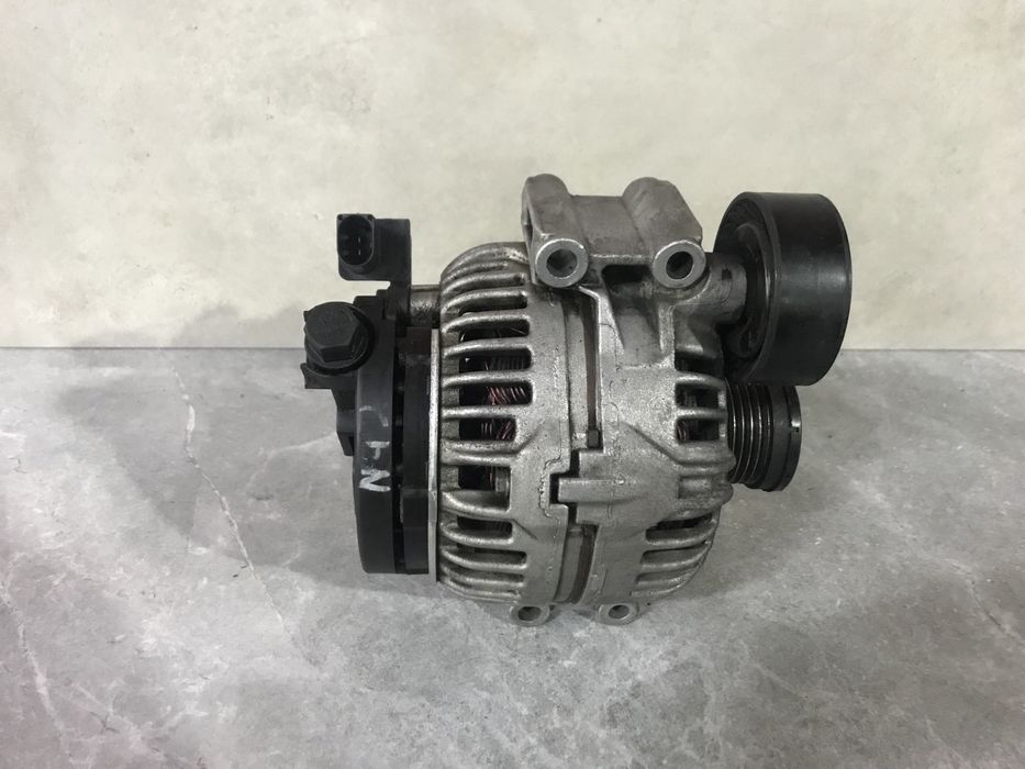 Генератор BMW E46 E90 N42 N46 150A Bosch E91 E60 E87 E83 316 318 БМВ