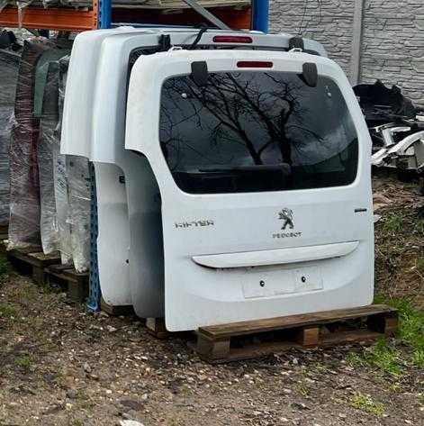 Кришка багажника Peugeot Rifter шрот на інші Пежо розборка запчастини