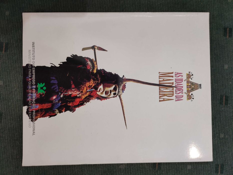 As idades da Madeira - Arte em Madeira