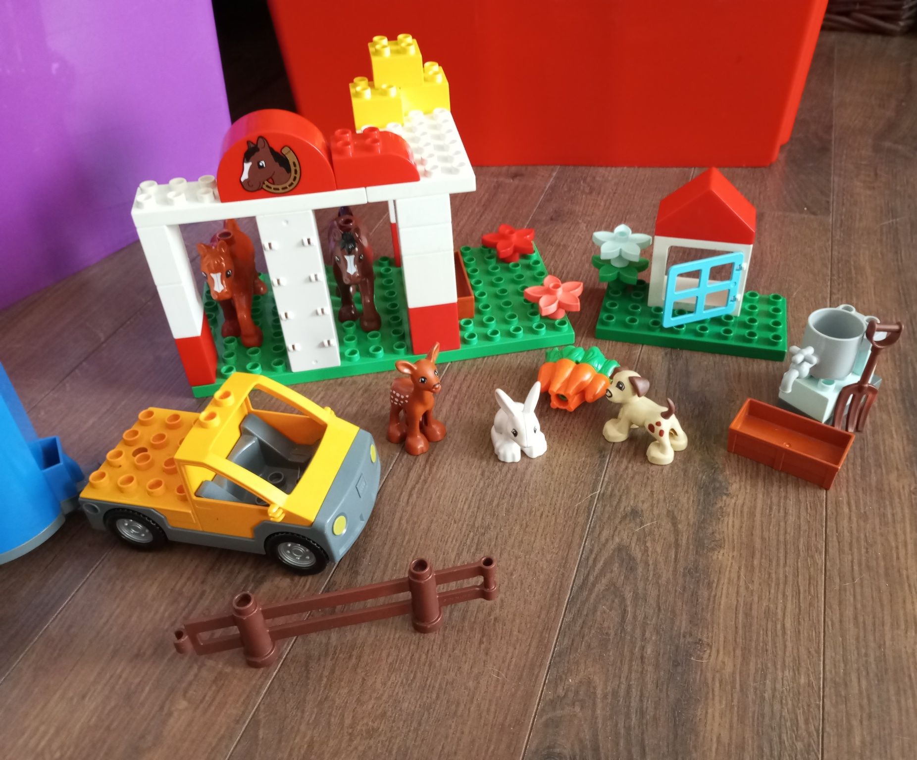 Zestawy Lego Duplo stadnina koni