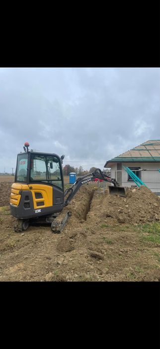 Wynajem mini koparki Volvo 1.8 t bez operatora