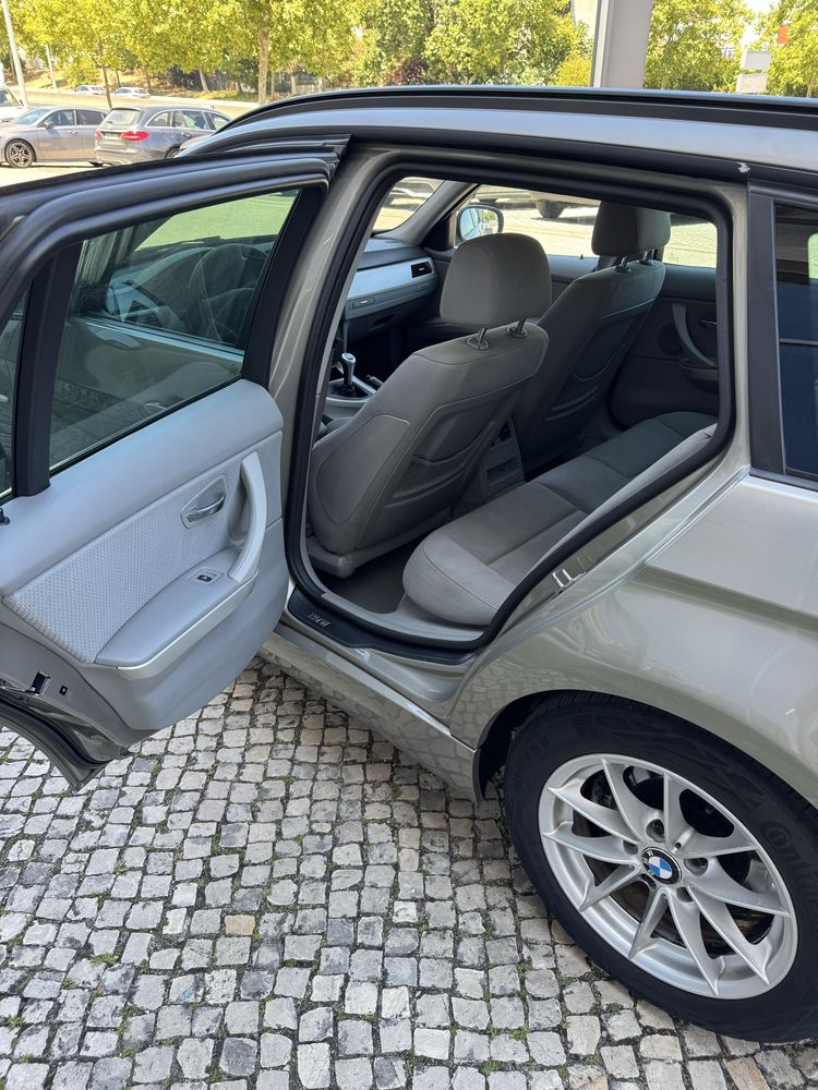 Bmw 320d Touring LCI 184cv 2011