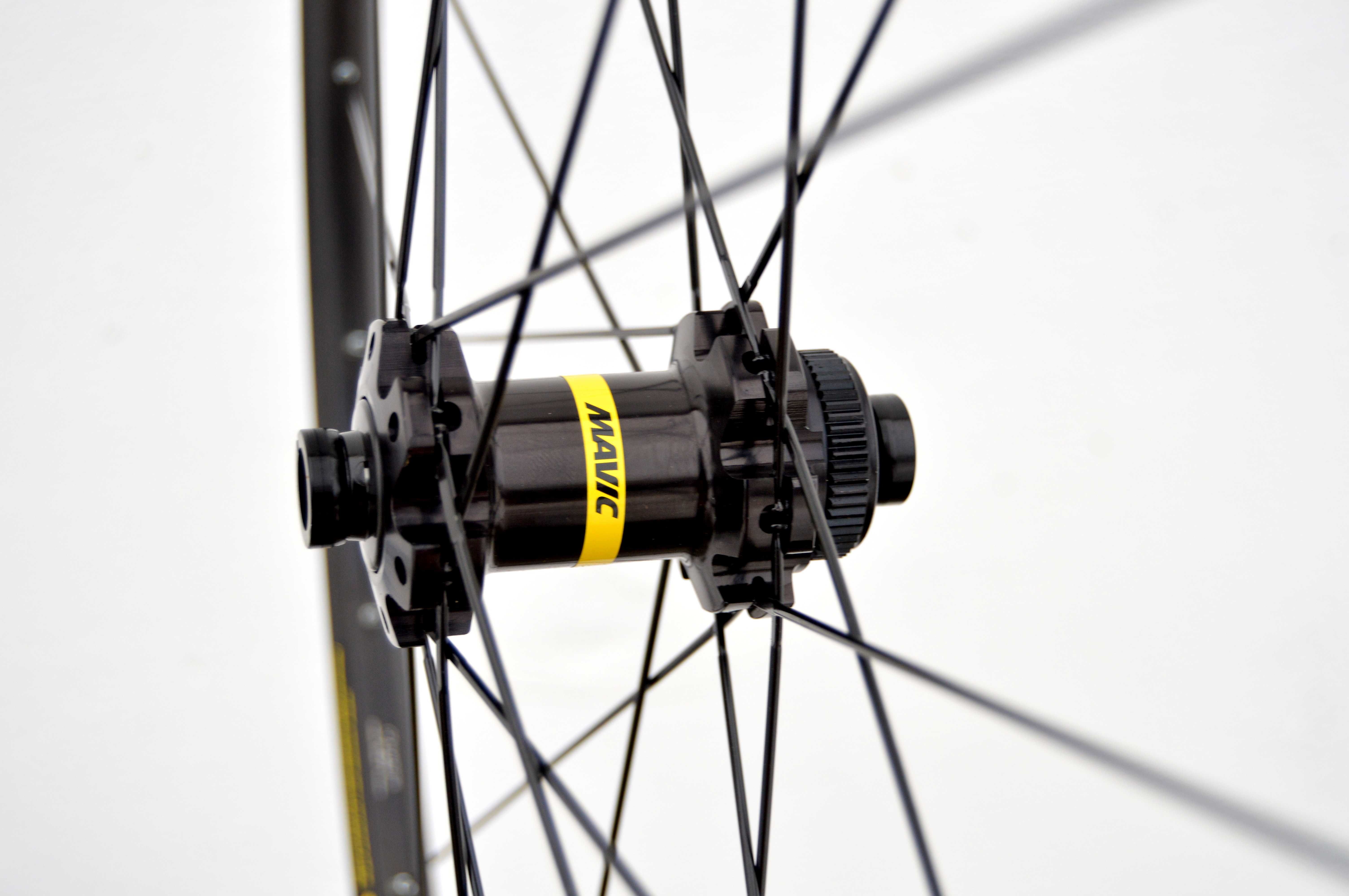 Nowy komplet kół MAVIC AKSIUM DISC maszynowe Ratchet Centerlock koła