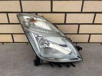 Фара (права) Toyota Prius XW20 (2003-2009р.в)