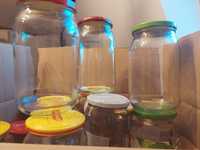 Słoiki szklane Sprzedam 12 słoików z zakretkami różnej wielkosci